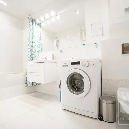 Lejlighed Modern Apartment-city Center-new Building-garage *