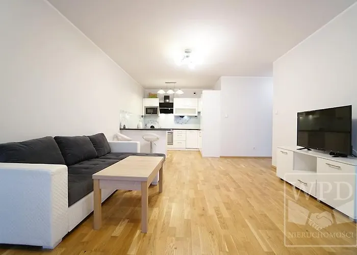 Modern Apartment-city Center-new Building-garage 아파트